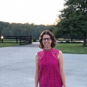 Meet your Posher, Stefanie